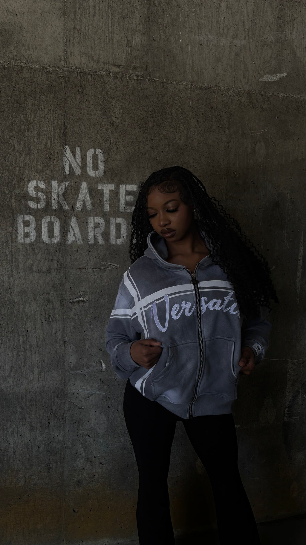 Versatile v.1 Box Hoodie (zip up addition)