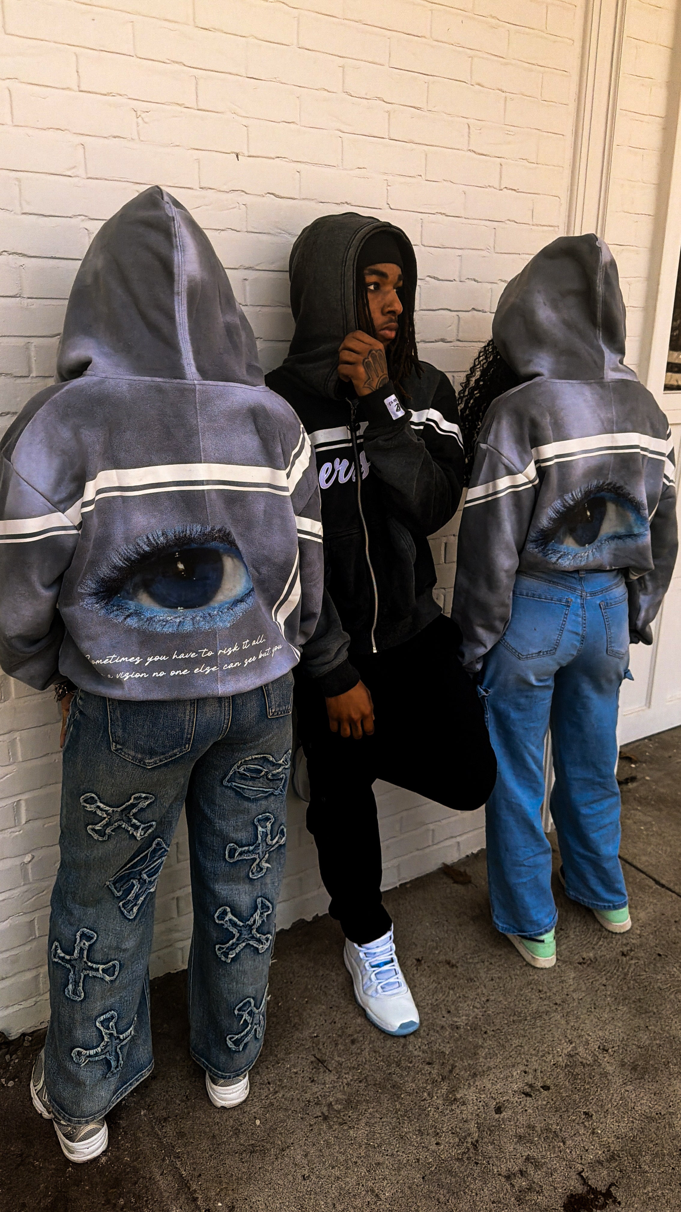 Versatile v.1 Box Hoodie (zip up addition)