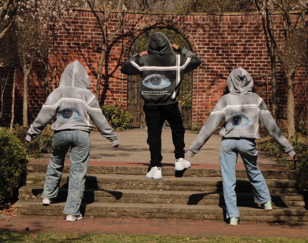 Versatile v.1 Box Hoodie (zip up addition)